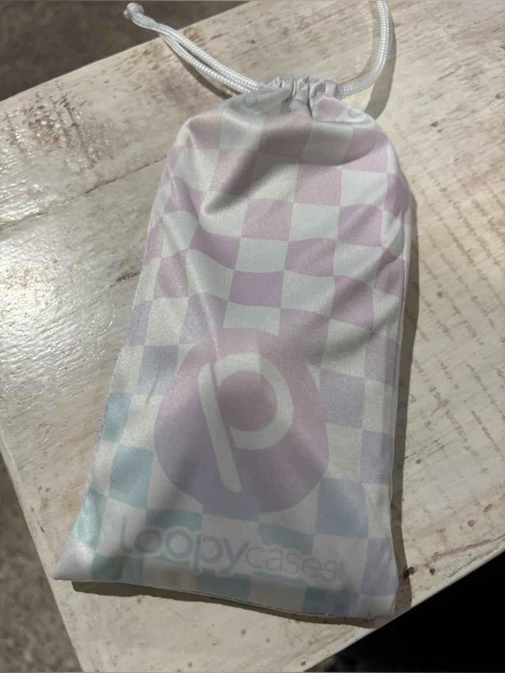 Loopy Case iridescent righty